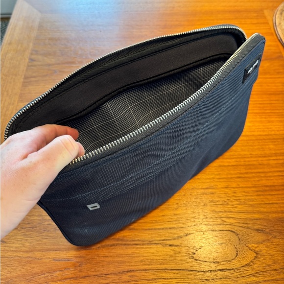 Jack Spade 14” Laptop Caddy - $40 - Picture 2 of 4